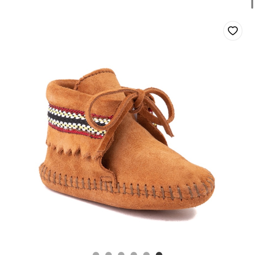 Infant sz 3 Minnetonka Booties
